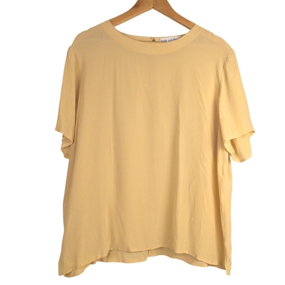 XL Vtg Anna and Frank Woman 100% Silk Blouse Yellow Short Sleeve Keyhole Back